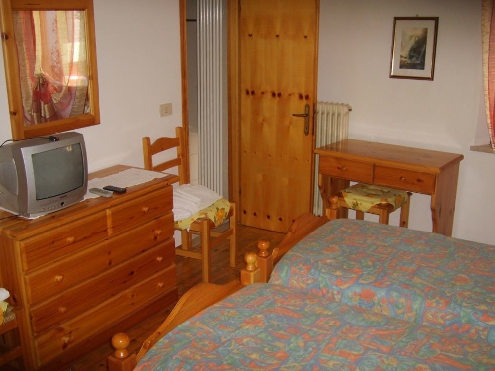 Antico Albergo Sant'Antonio Fonzaso Ngoại thất bức ảnh