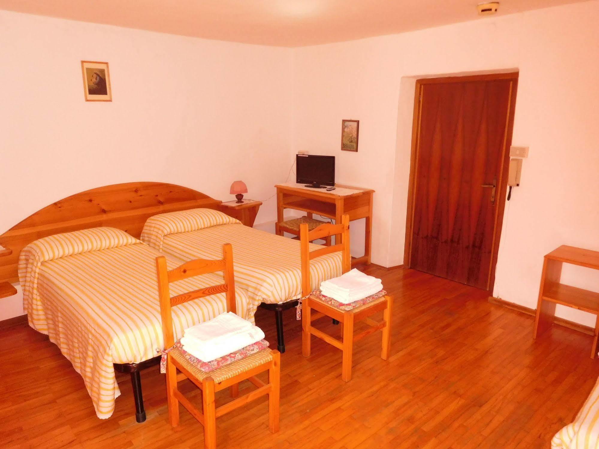 Antico Albergo Sant'Antonio Fonzaso Ngoại thất bức ảnh